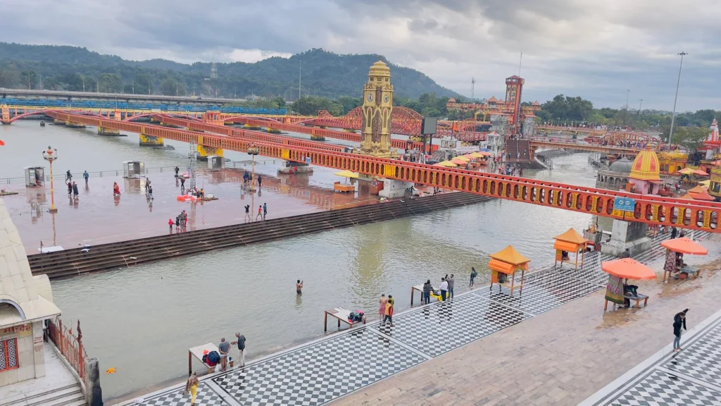 Best Places to visit in Rishikesh, Har ki pauri in Hridwar 